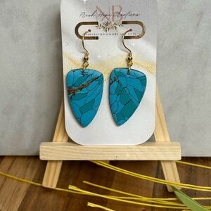 Turquoise and Gold Dangle Earrings